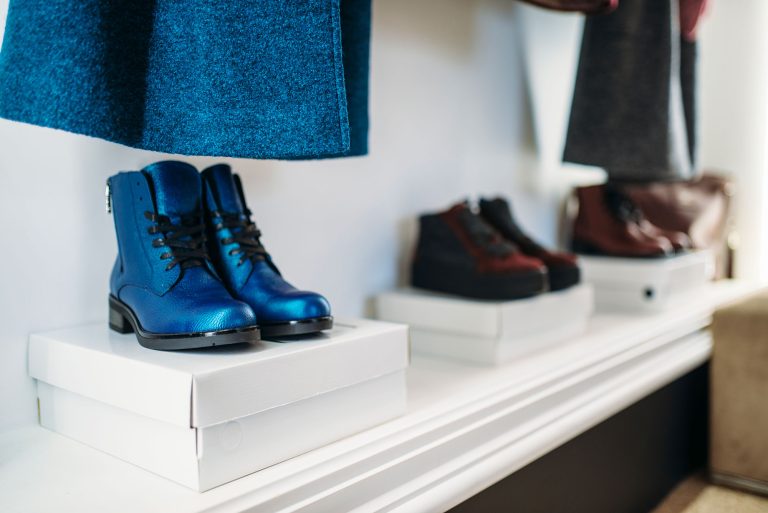 Repensando el control de calidad en calzado y prendas: de los cuellos de botella en almacén a la excelencia del proveedor