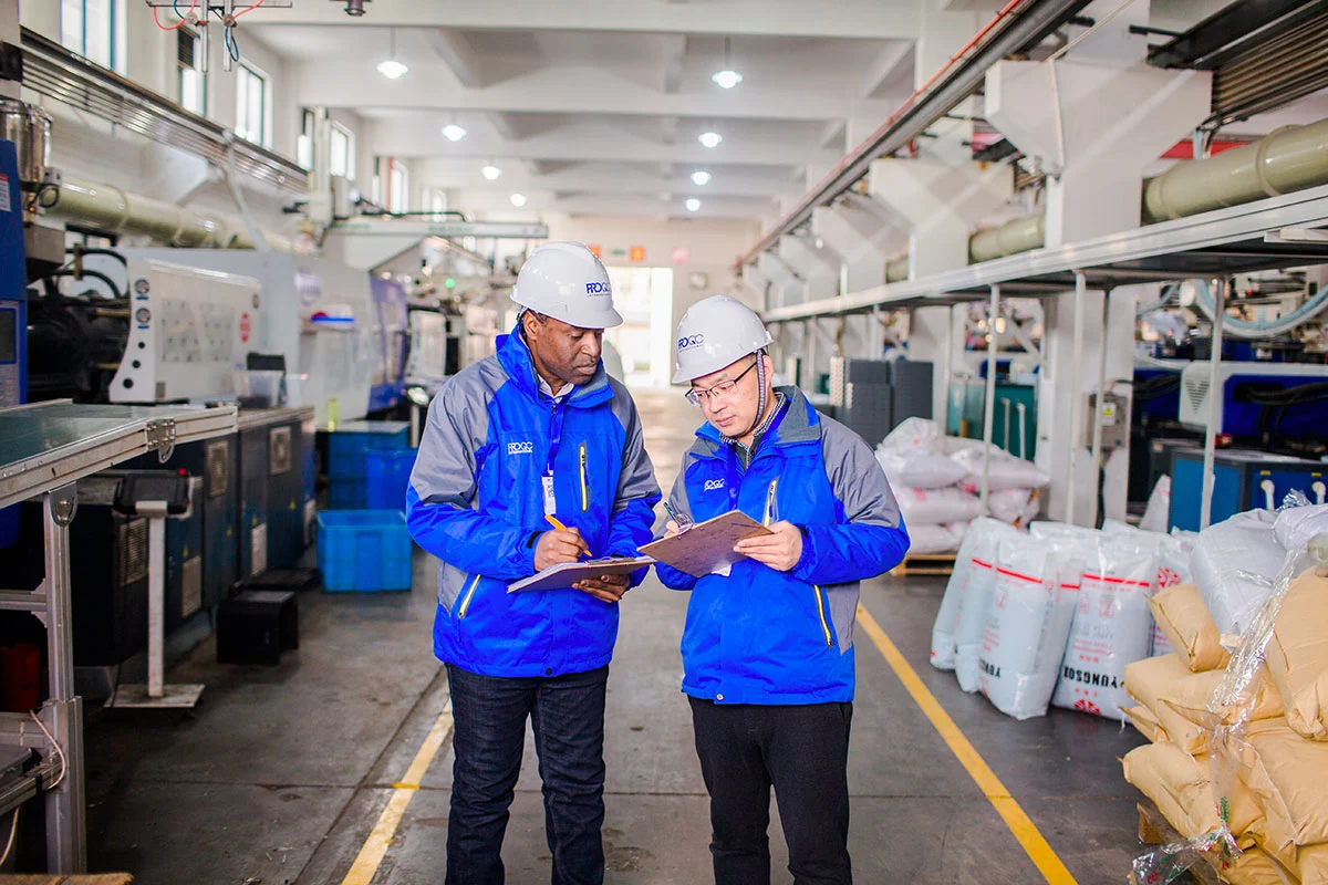 Auditorías de fábrica y proveedores